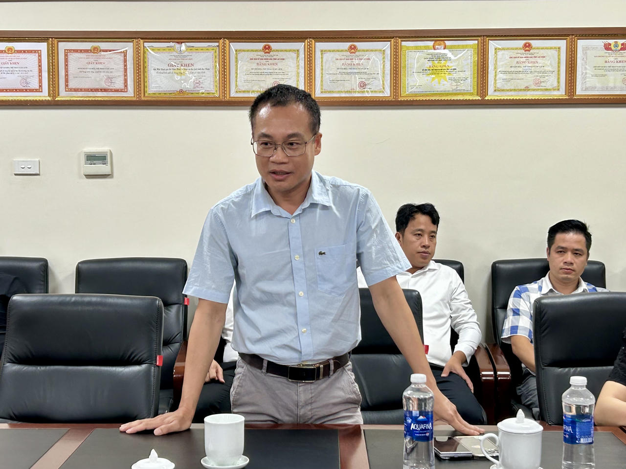 &Ocirc;ng&nbsp;Trần Ngọc H&agrave; &ndash; Ph&oacute; Tổng bi&ecirc;n tập B&aacute;o Ph&aacute;p luật Việt Nam ph&aacute;t biểu tại buổi l&agrave;m việc.