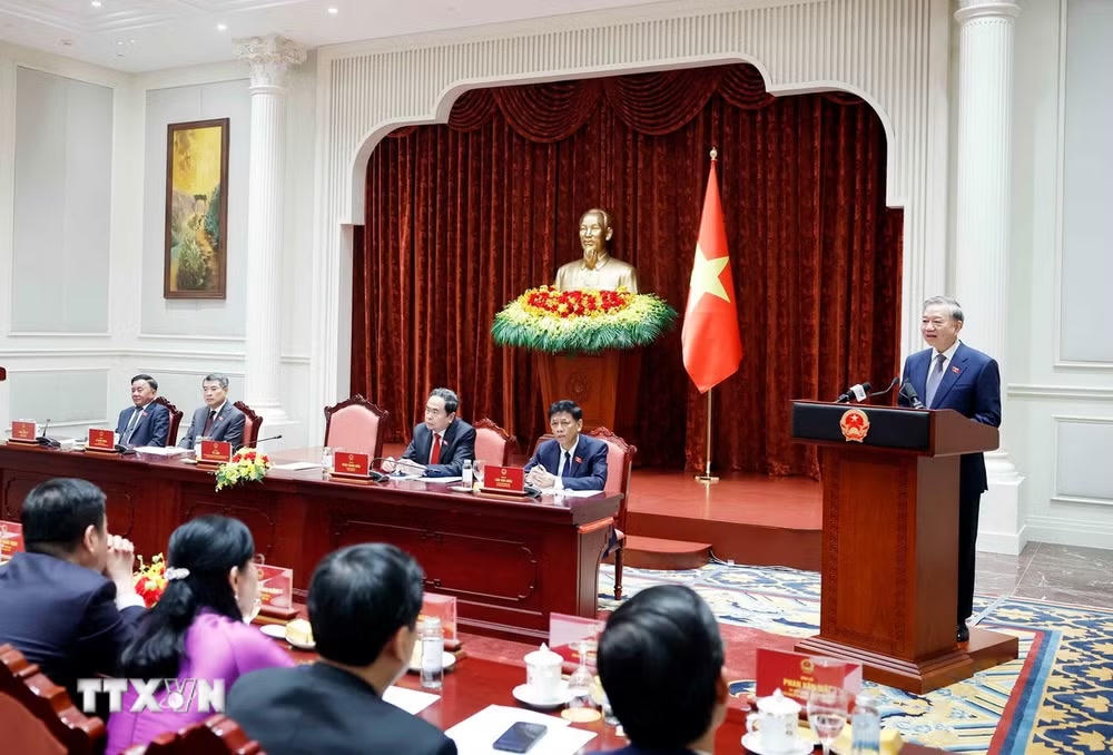 Tiếp tục đổi mới căn bản tư duy về c&ocirc;ng t&aacute;c d&acirc;n tộc v&agrave; ch&iacute;nh s&aacute;ch d&acirc;n tộc- Ảnh 3.