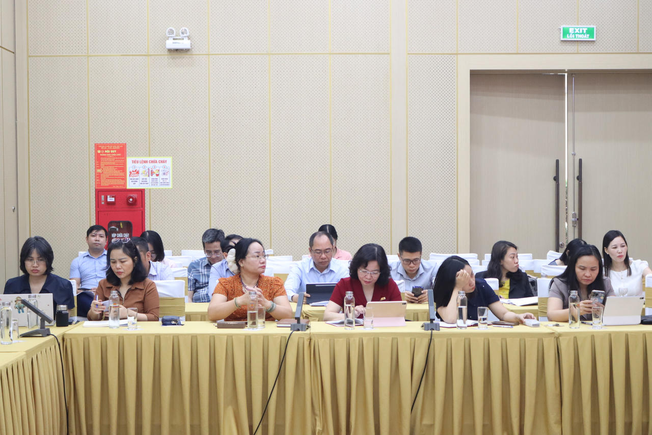 Phổ biến, quán triệt và triển khai thực hiện các văn kiện, nghị quyết về công tác kiểm tra, giám sát, kỷ luật của Đảng