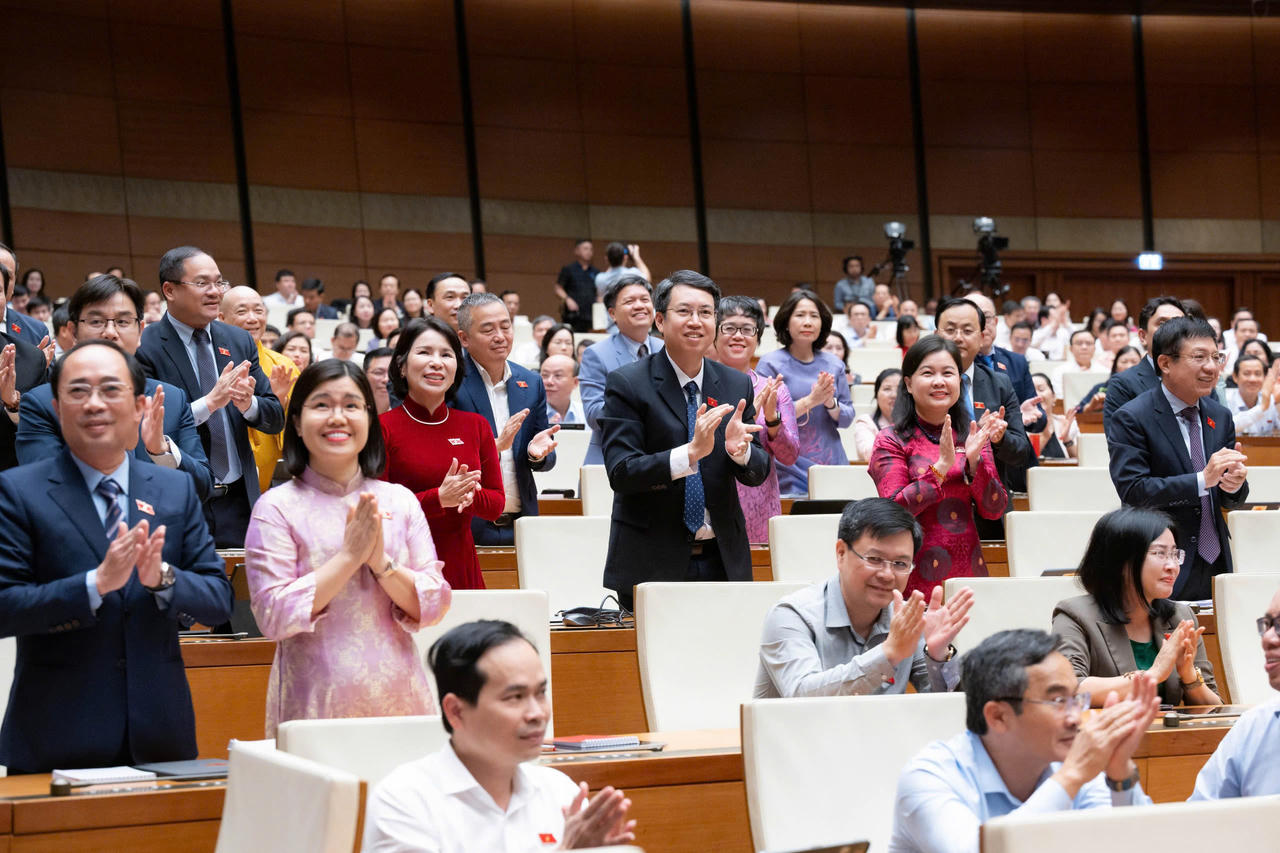 C&aacute;c đại biểu Quốc hội tại phi&ecirc;n họp chiều 23/4.