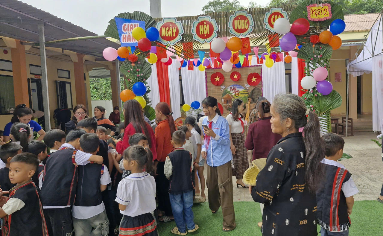 Giữa đại ngàn Kim Ngân (Quảng Trị): Từ việc nhỏ đến bài học lớn về những giá trị bền vững