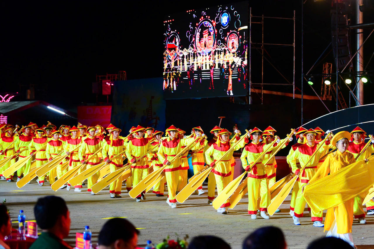 M&atilde;n nh&atilde;n khai mạc Festival Cửa L&ograve; 2026 &ndash; Vinh danh Đ&ocirc; thị du lịch sạch ASEAN