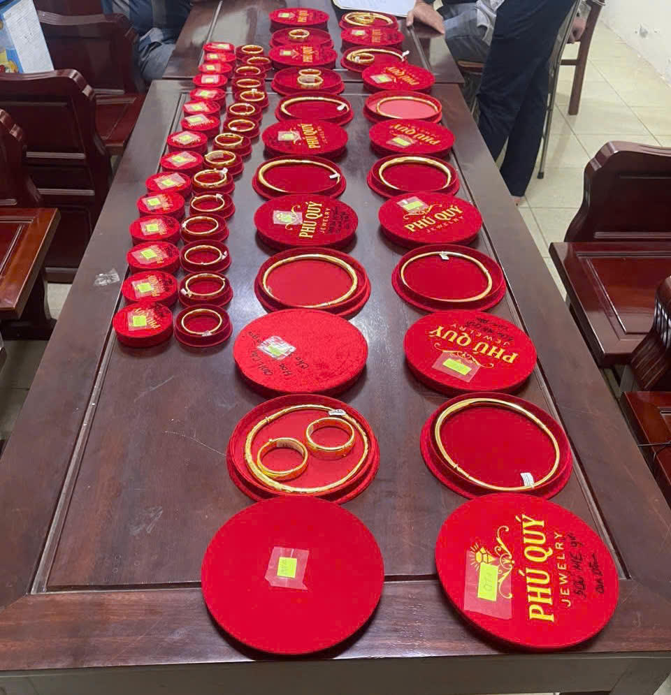 Tang vật vụ &aacute;n.