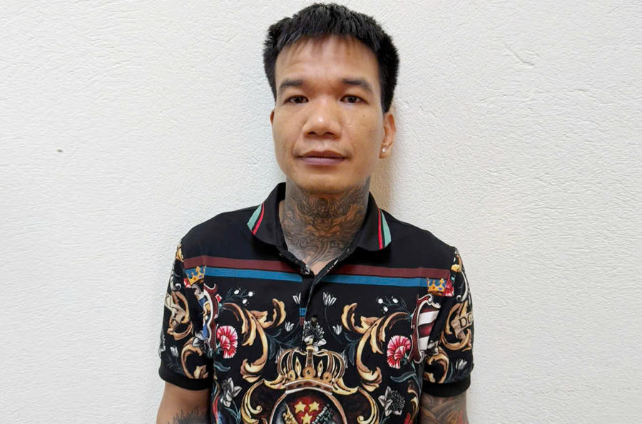 Đối tượng C&ugrave; Văn An.