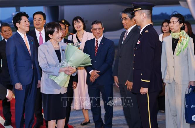 Ch&uacute; th&iacute;ch ảnh