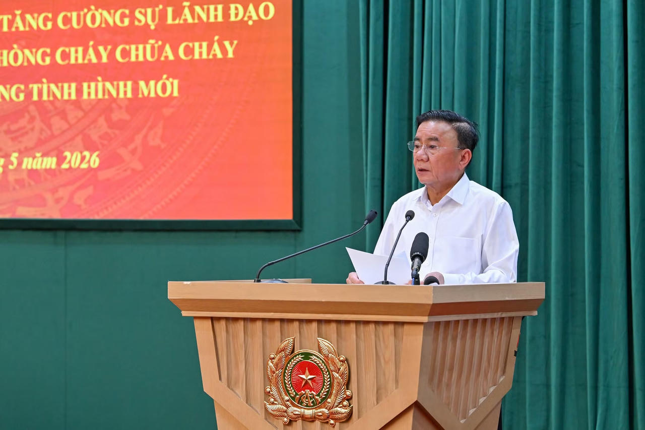 Thường trực Ban B&iacute; thư Trần Cẩm T&uacute; đề nghị tập trung x&acirc;y dựng lực lượng Cảnh s&aacute;t PCCC-CNCH thật sự tinh nhuệ, hiện đại. Ảnh: Thủy Nguy&ecirc;n