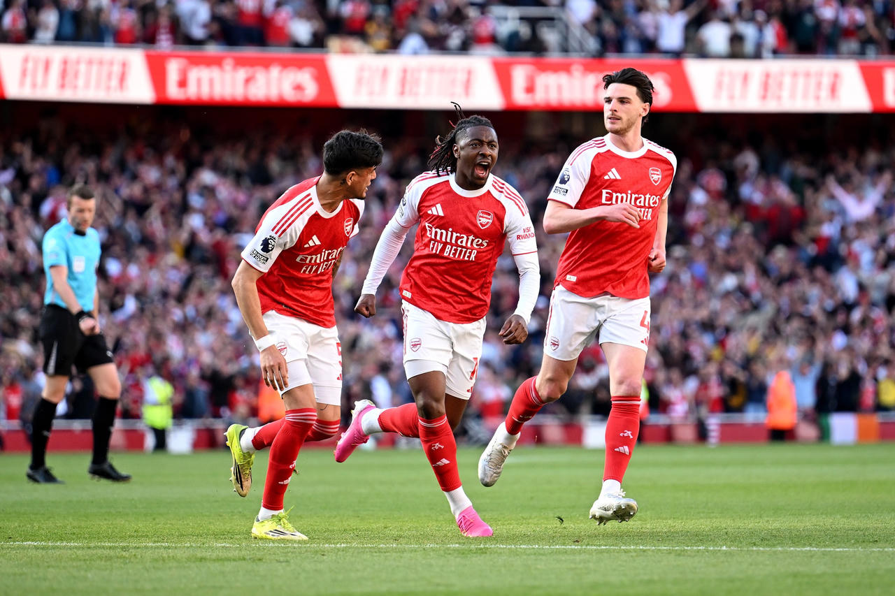 Lối chơi mạnh mẽ, cống hiến của Arsenal đ&atilde; đưa họ v&agrave;o chơi trận chung kết