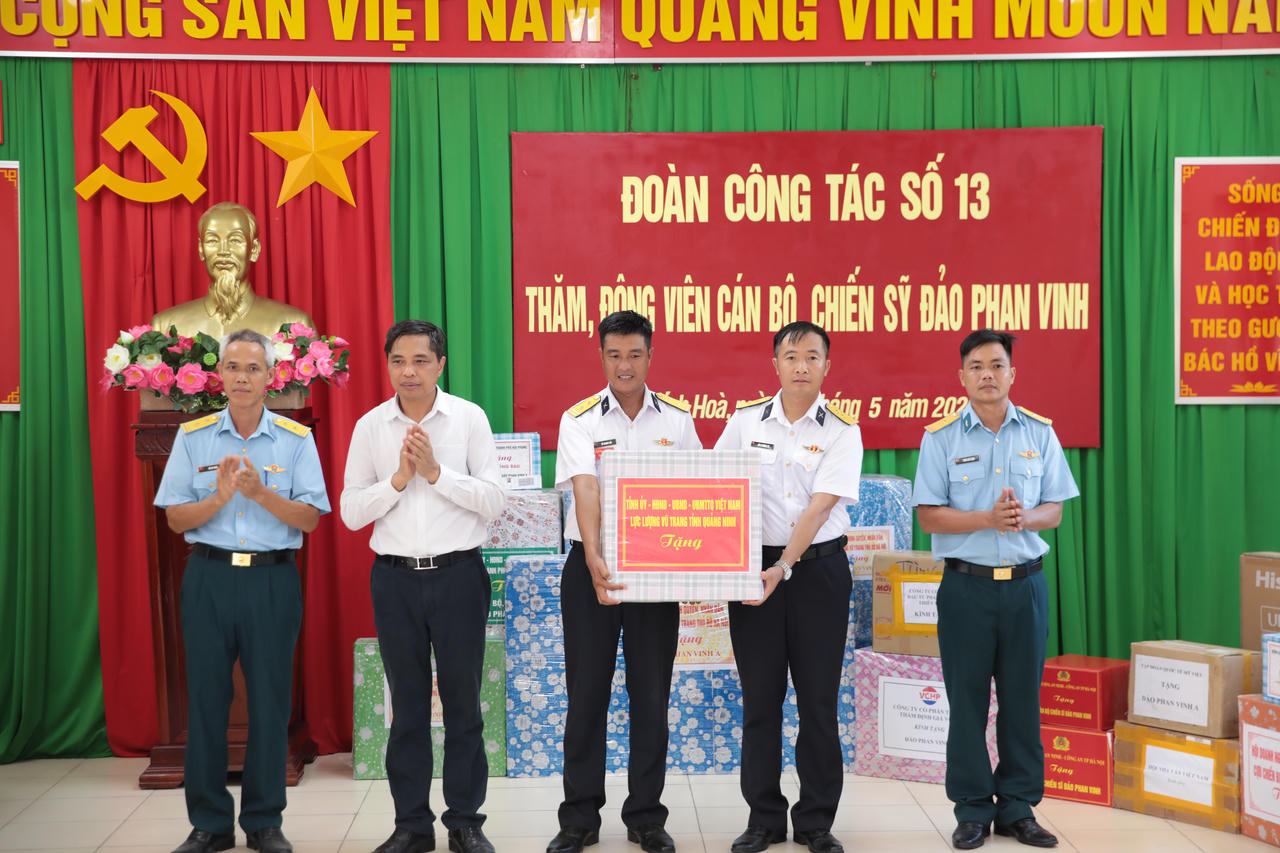 Hải trình gắn kết những tình yêu sâu sắc với đảo Trường Sa