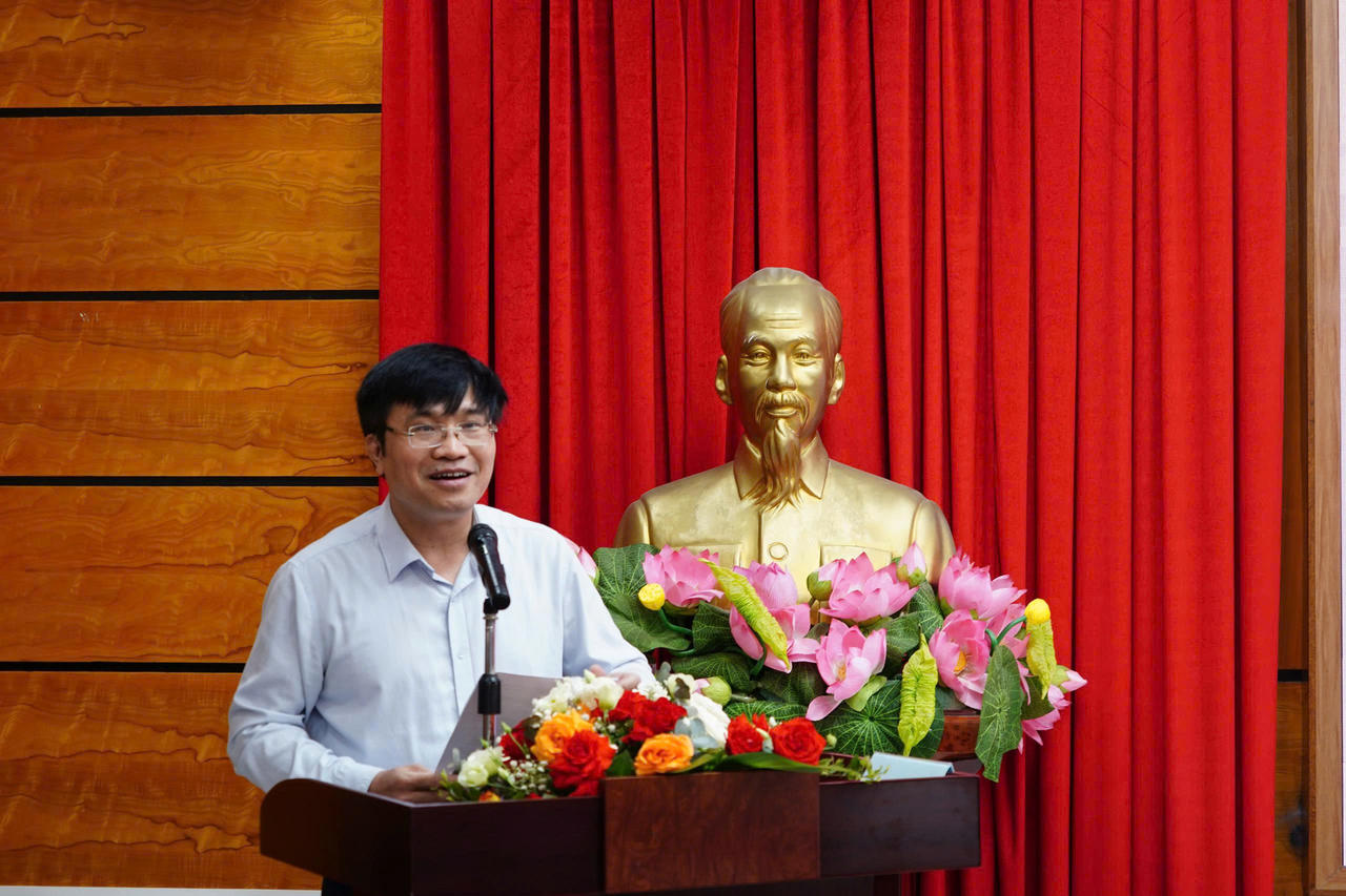 S. Nguyễn Văn Cương, Viện trưởng Viện Chiến lược v&agrave; Khoa học ph&aacute;p l&yacute;, Bộ Tư ph&aacute;p ph&aacute;t biểu tại Hội thảo.
