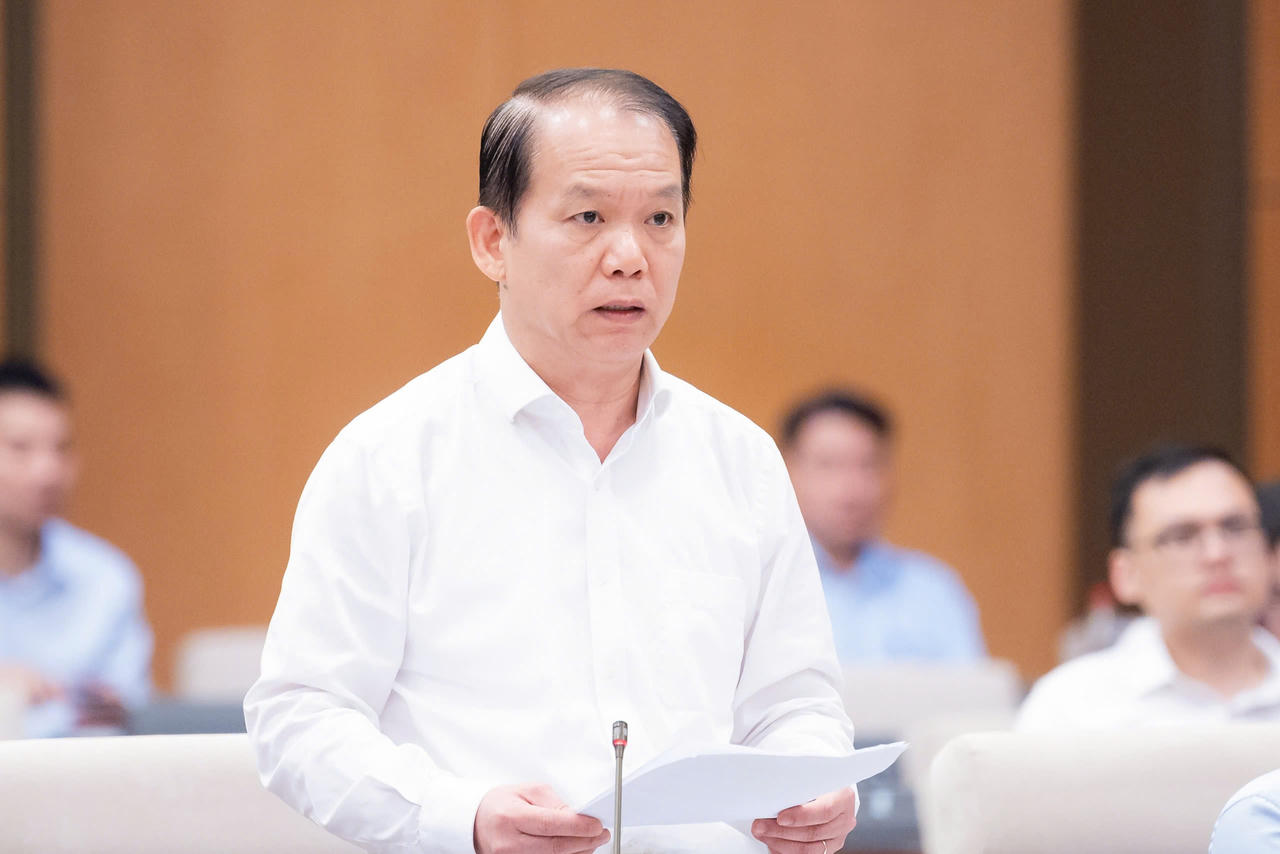 Bộ trưởng Ho&agrave;ng Thanh T&ugrave;ng.