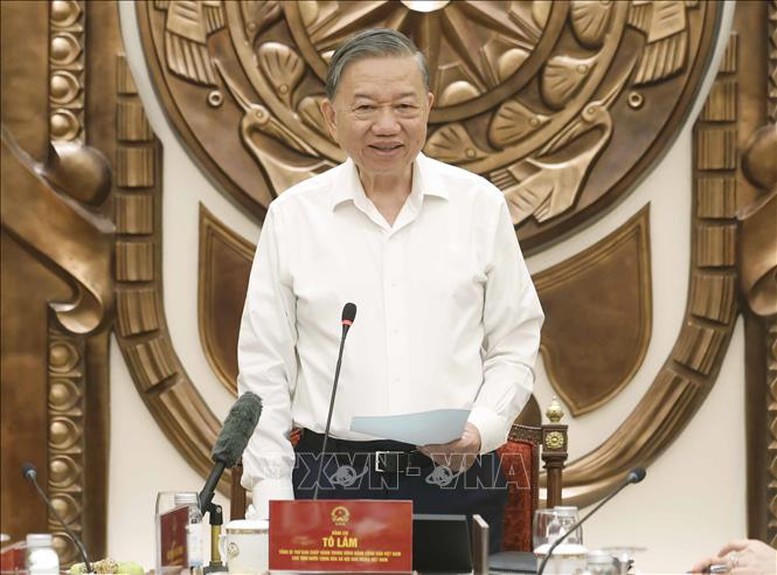 Tổng B&iacute; thư, Chủ tịch nước T&ocirc; L&acirc;m l&agrave;m việc với Văn ph&ograve;ng Chủ tịch nước- Ảnh 1.