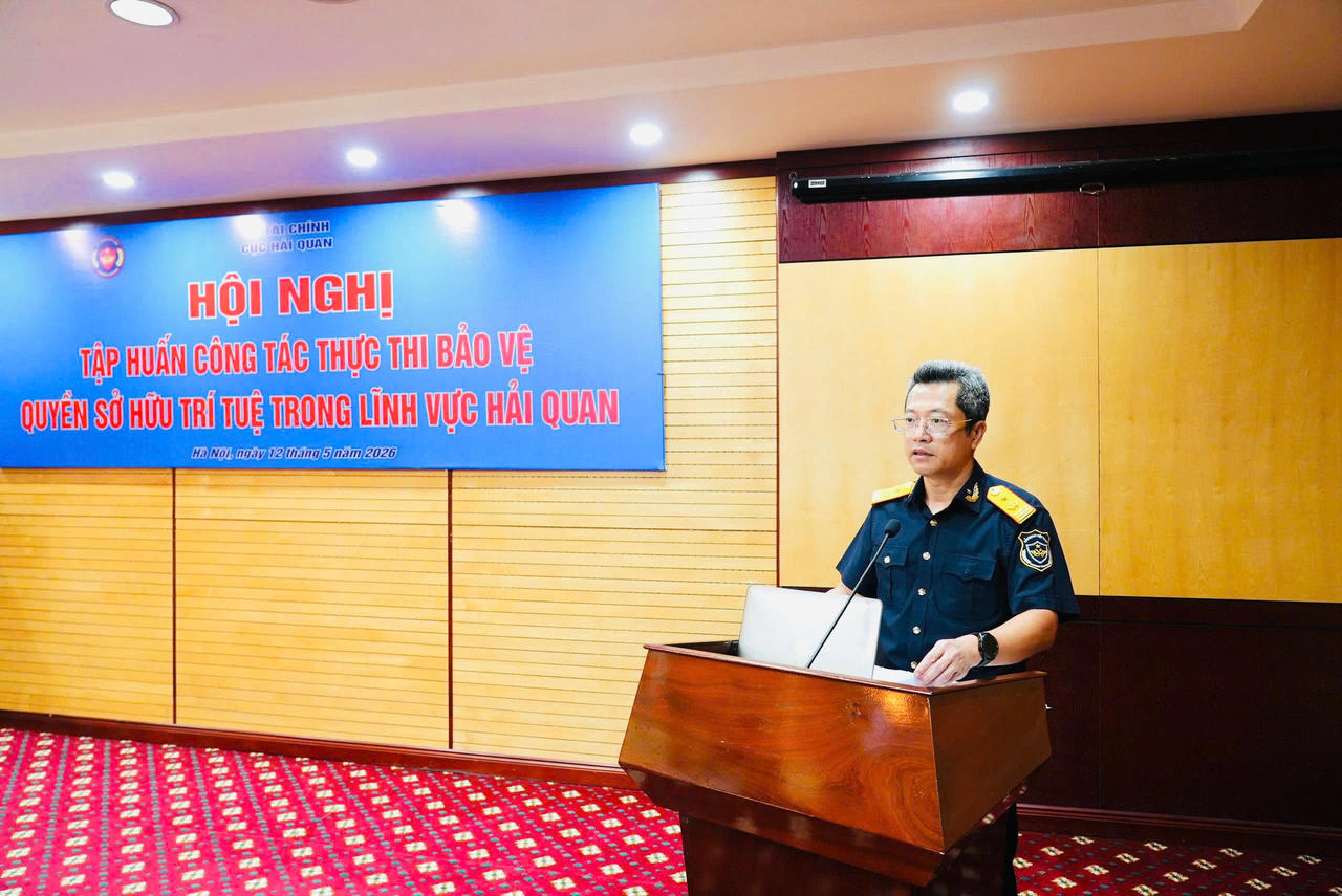 Ph&oacute; Cục trưởng Cục Hải quan &Acirc;u Anh Tuấn.