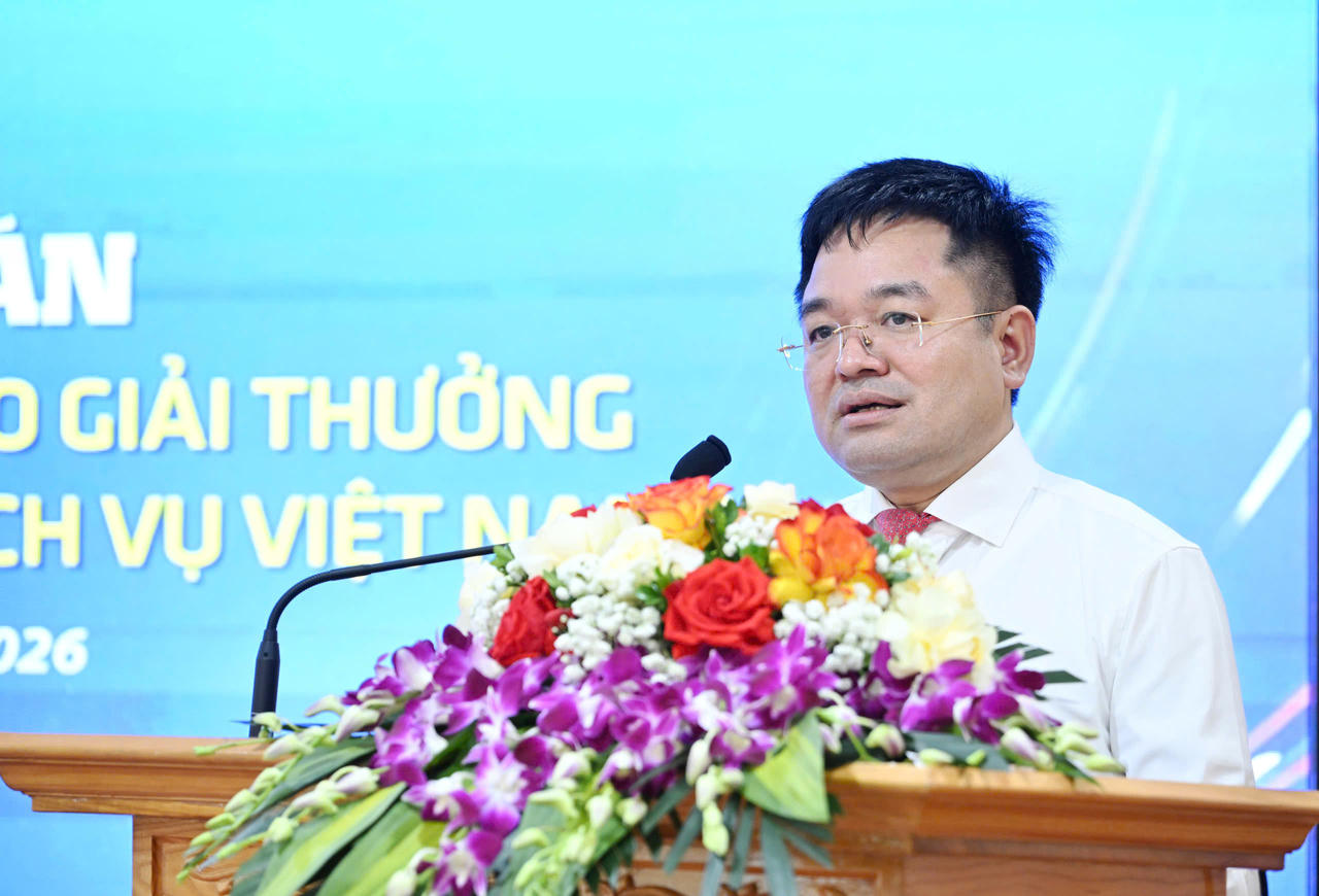 &Ocirc;ng Nguyễn Văn Minh - Tổng Bi&ecirc;n tập b&aacute;o C&ocirc;ng Thương n&oacute;i về giải thưởng&nbsp;&ldquo;C&ocirc;ng nghiệp, Thương mại, Dịch vụ Việt Nam&rdquo;.