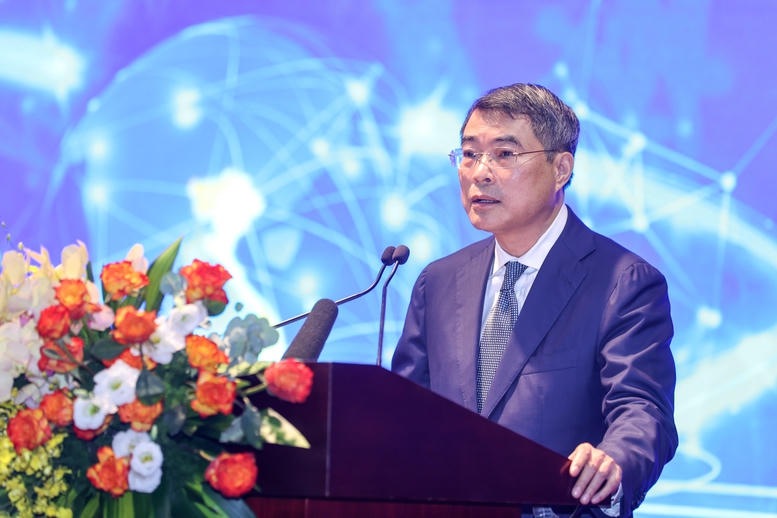 Thủ tướng L&ecirc; Minh Hưng: Khoa học c&ocirc;ng nghệ, đổi mới s&aacute;ng tạo l&agrave; yếu tố sống c&ograve;n để hiện thực h&oacute;a kh&aacute;t vọng ph&aacute;t triển đất nước- Ảnh 7.
