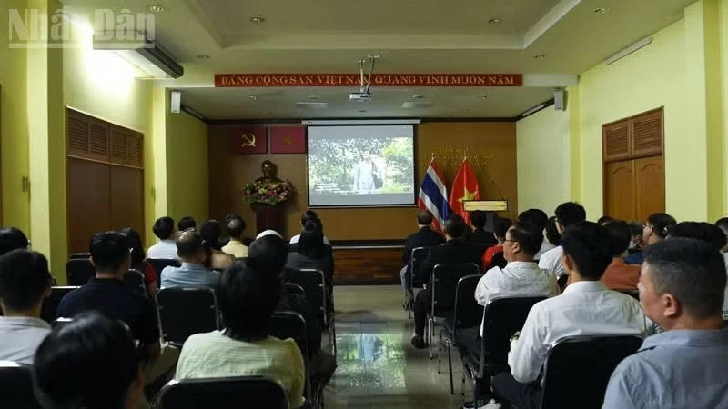 Bộ phim lịch sử 'Thầu Ch&iacute;n ở Xi&ecirc;m' được tr&igrave;nh chiếu tại sự kiện. (Ảnh: Nh&acirc;n d&acirc;n)