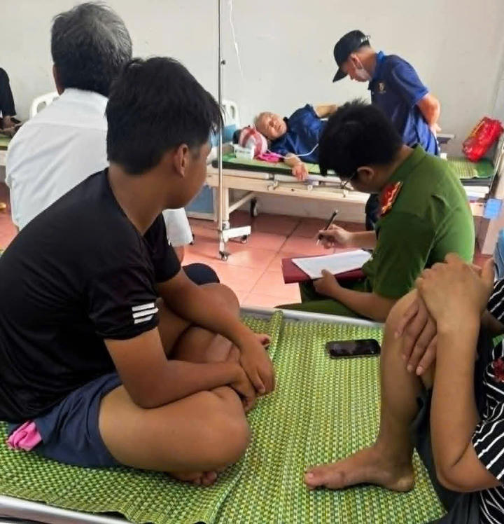 C&ocirc;ng an x&atilde; Hưng H&agrave; cho biết đơn vị đ&atilde; tiếp nhận th&ocirc;ng tin, đang phối hợp x&aacute;c minh, l&agrave;m r&otilde; vụ việc. Theo cơ quan chức năng, sức khỏe ch&aacute;u b&eacute; hiện tương đối ổn định, kh&ocirc;ng nguy hiểm tới t&iacute;nh mạng.