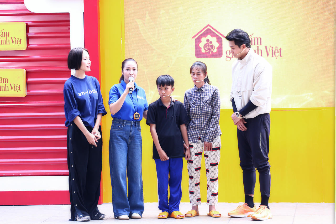 Chương tr&igrave;nh &ldquo;M&aacute;i ấm gia đ&igrave;nh Việt&rdquo; đồng h&agrave;nh, gi&uacute;p c&aacute;c em nhỏ c&oacute; ho&agrave;n cảnh kh&oacute; khăn viết tiếp giấc mơ.