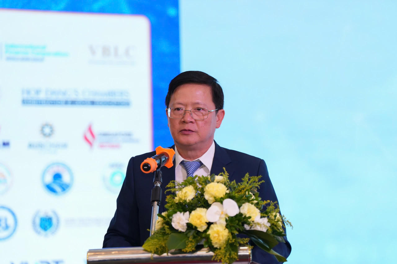 Thứ trưởng Bộ Tư ph&aacute;p Mai Lương Kh&ocirc;i ph&aacute;t biểu.