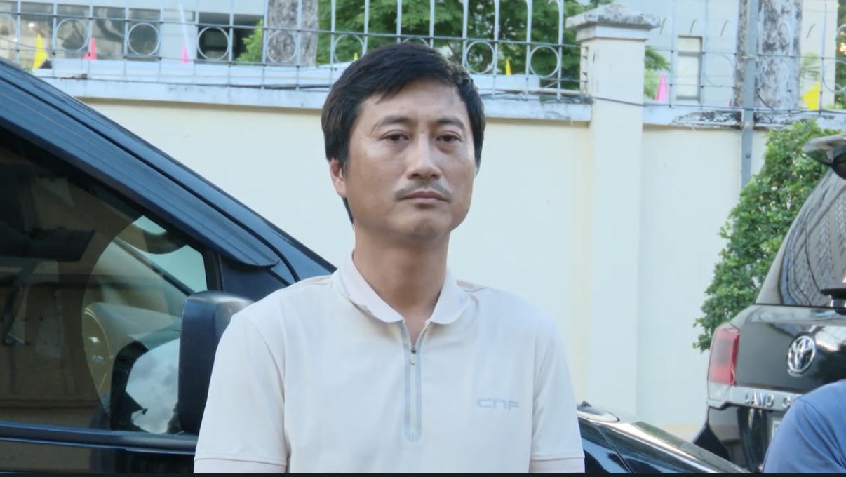 Vũ Ho&agrave;ng Long lập c&ocirc;ng mua b&aacute;n nợ nhưng thực chất l&agrave; đ&ograve;i nợ kiểu 'x&atilde; hội đen' (Ảnh: C&ocirc;ng an cung cấp).