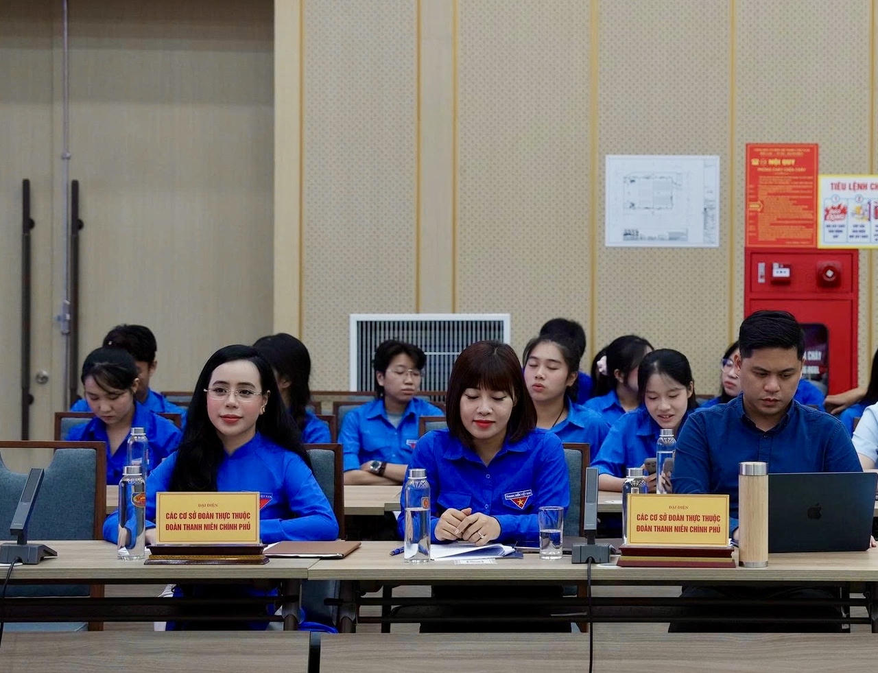 Thanh niên Chính phủ đóng góp ý kiến với dự thảo Luật Phổ biến, giáo dục pháp luật (sửa đổi)
