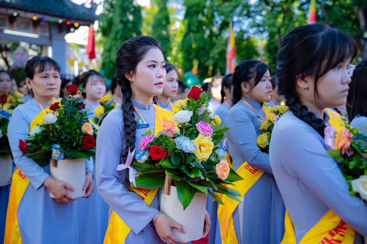 Trang nghiêm Đại lễ Phật đản Phật lịch 2570 tại TP Huế