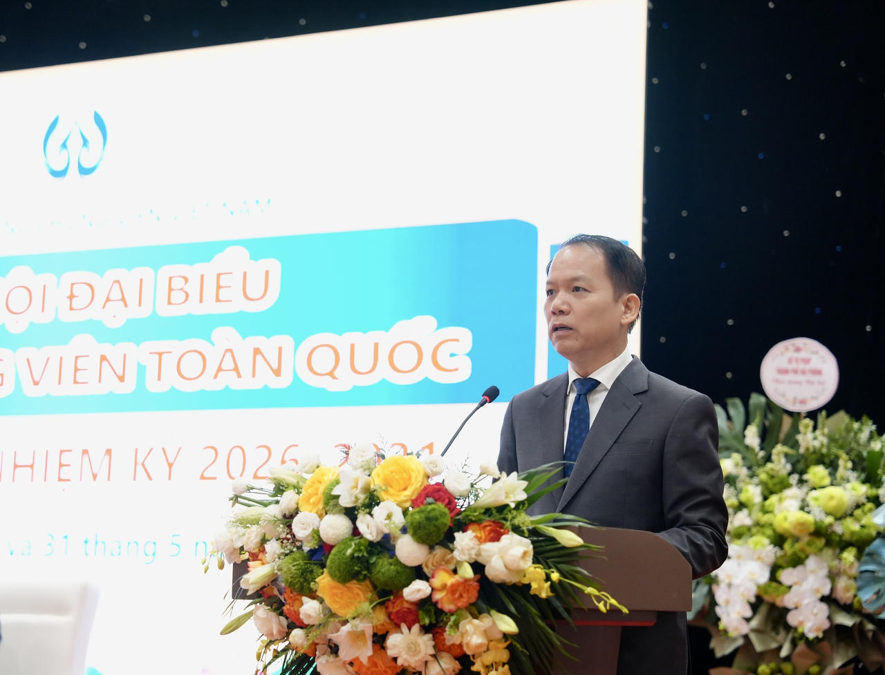 Bộ trưởng Ho&agrave;ng Thanh T&ugrave;ng ph&aacute;t biểu chỉ đạo.