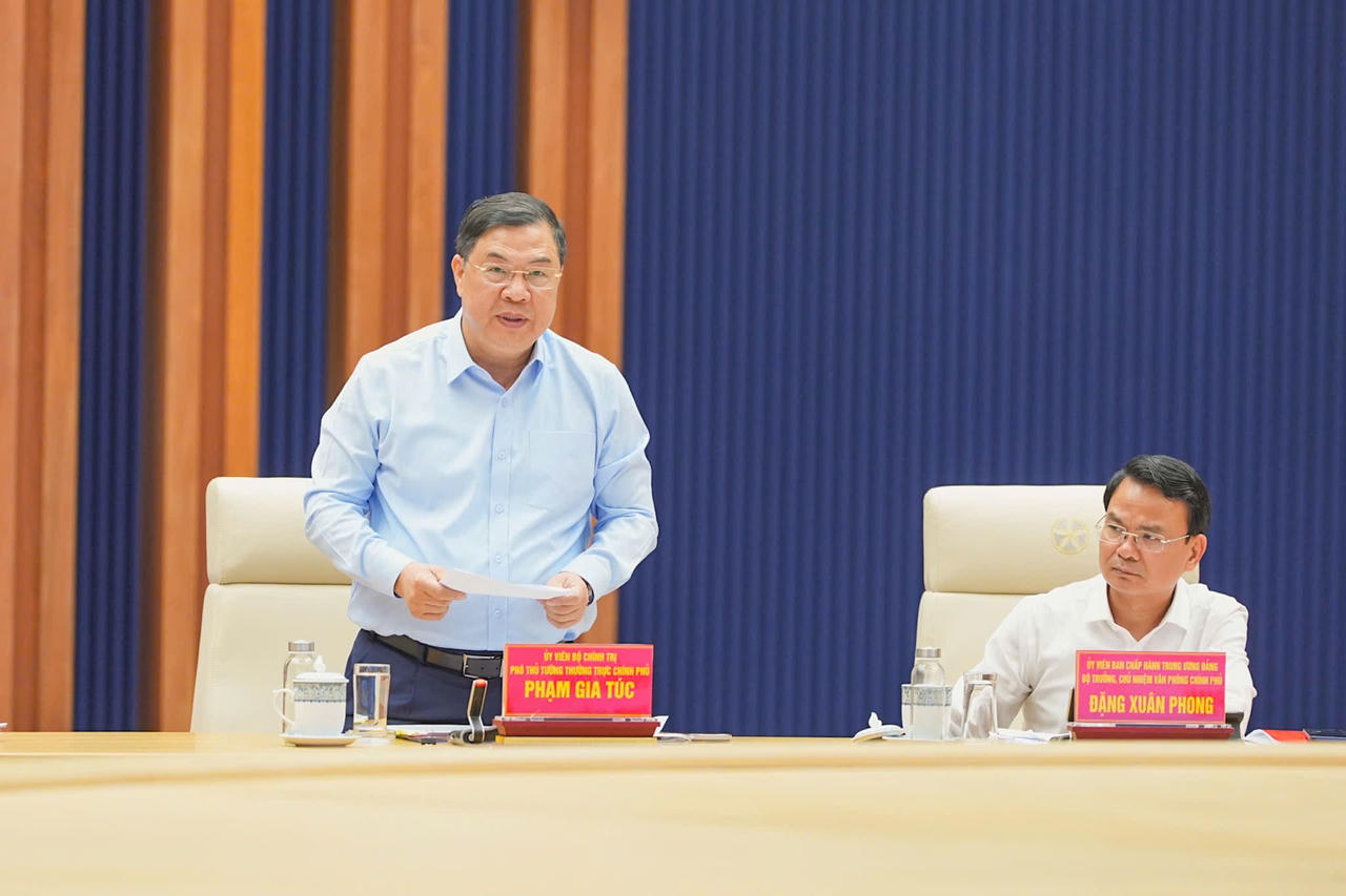Ph&oacute; Thủ tướng Thường trực Phạm Gia T&uacute;c ph&aacute;t biểu tại Hội nghị.