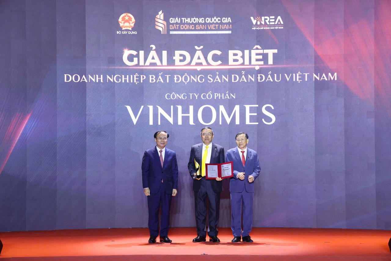 Doanh nghiệp bất động sản dẫn đầu Việt Nam: C&ocirc;ng ty Cổ phần Vinhomes