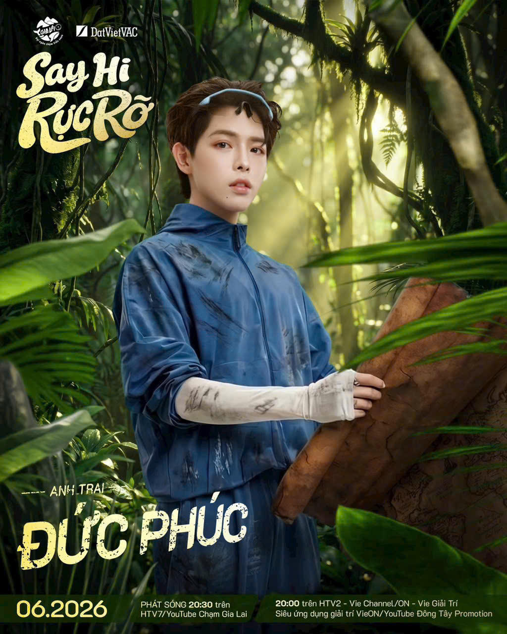 Đức Ph&uacute;c l&agrave; một trong những nghệ sĩ tham gia h&agrave;nh tr&igrave;nh trải nghiệm thực tế.