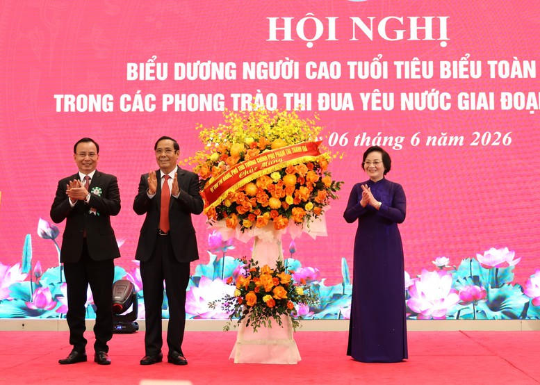 Ph&aacute;t triển hệ sinh th&aacute;i &lsquo;kinh tế bạc&rsquo;, khơi dậy nguồn lực người cao tuổi- Ảnh 2.