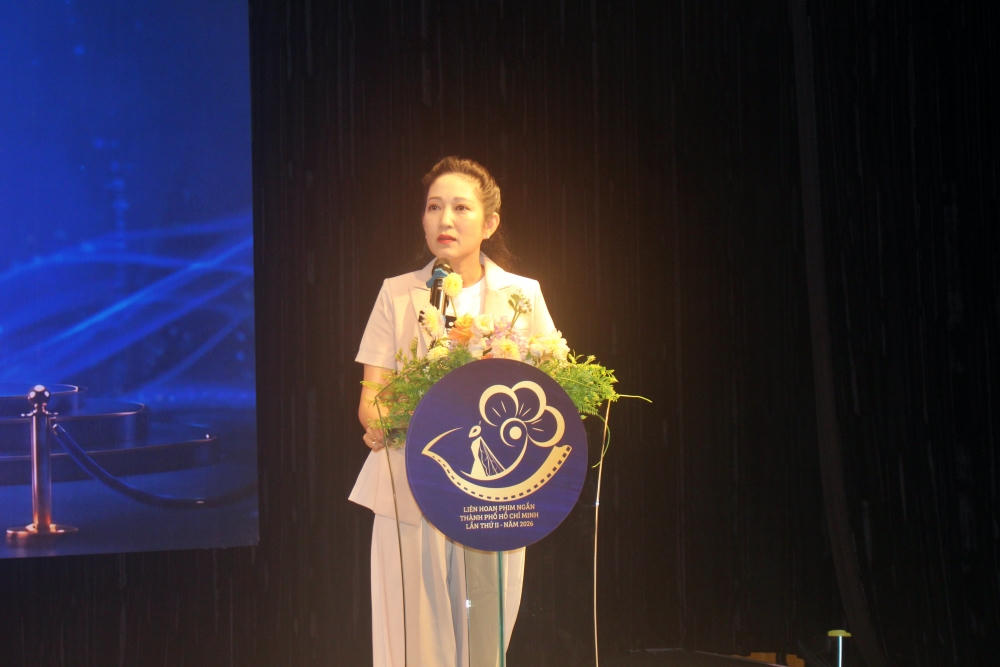 NSND Nguyễn Thị Thanh Th&uacute;y ph&aacute;t biểu tại lễ khai mạc Short Form Film Lab