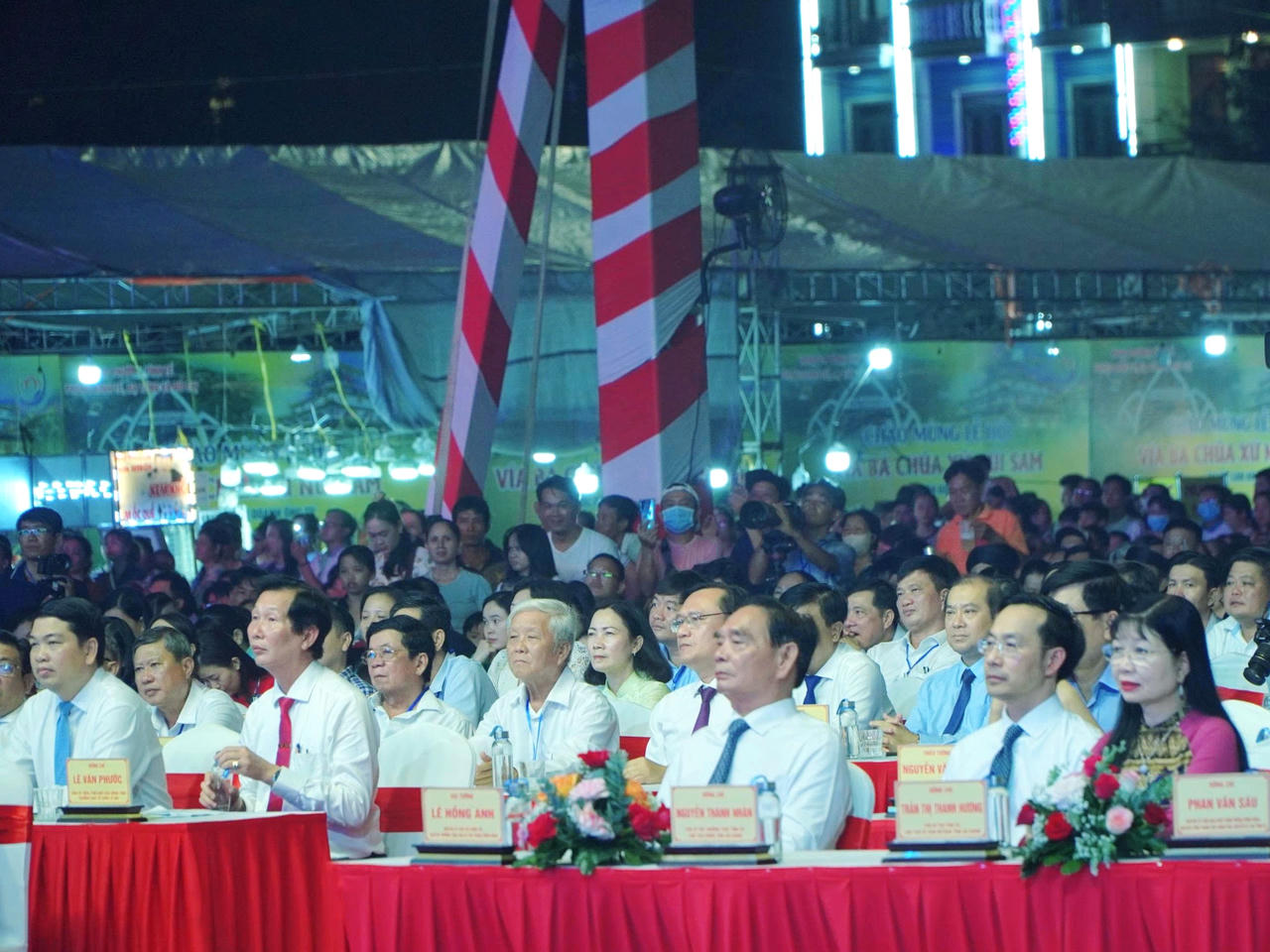 C&aacute;c đại biểu tham dự
