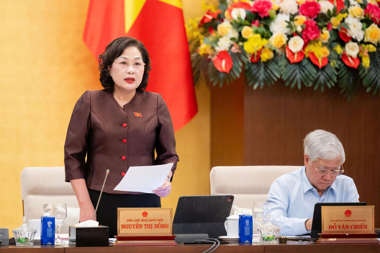 Ph&oacute; Chủ tịch Quốc hội Nguyễn Thị Hồng nội dung thảo luận.