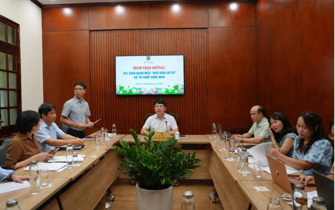 Thứ trưởng Bộ Tư ph&aacute;p Nguyễn Thanh Tịnh chủ tr&igrave; họp Hội đồng x&eacute;t tặng danh hiệu &ldquo;Nh&agrave; gi&aacute;o ưu t&uacute;&rdquo; Bộ Tư ph&aacute;p năm 2026.