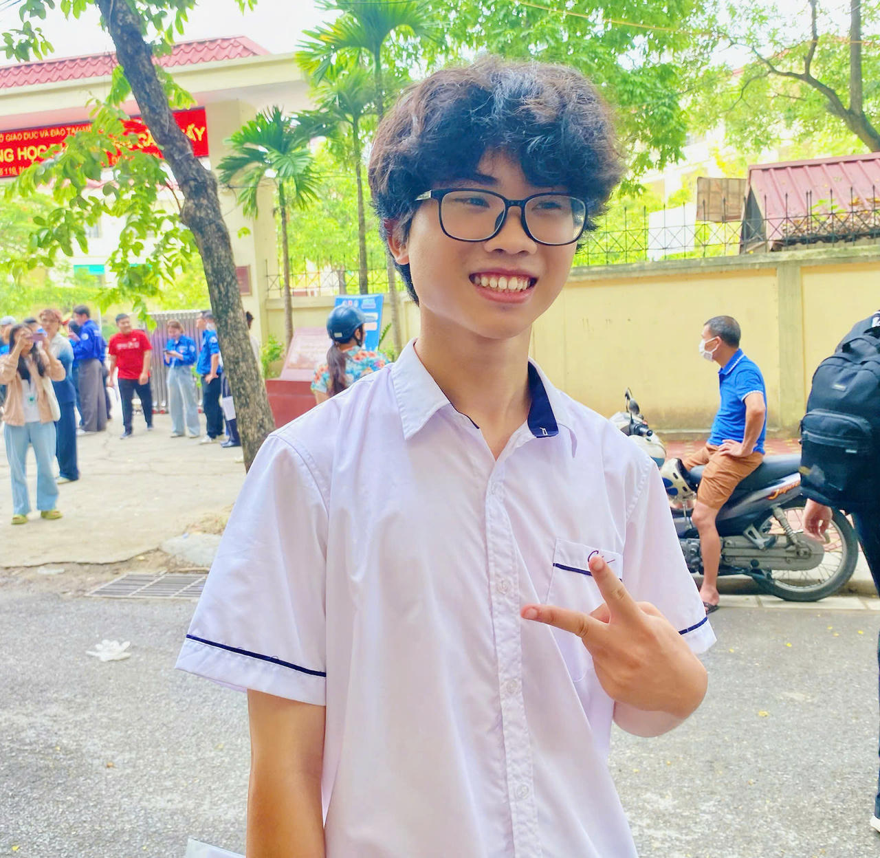 Em Nguyễn Trọng Hải Long, học sinh Trường THPT Chuy&ecirc;n Đại học Sư phạm H&agrave; Nội, lựa chọn hai m&ocirc;n tự chọn l&agrave; Vật l&iacute; v&agrave; H&oacute;a học. (Ảnh: PV)