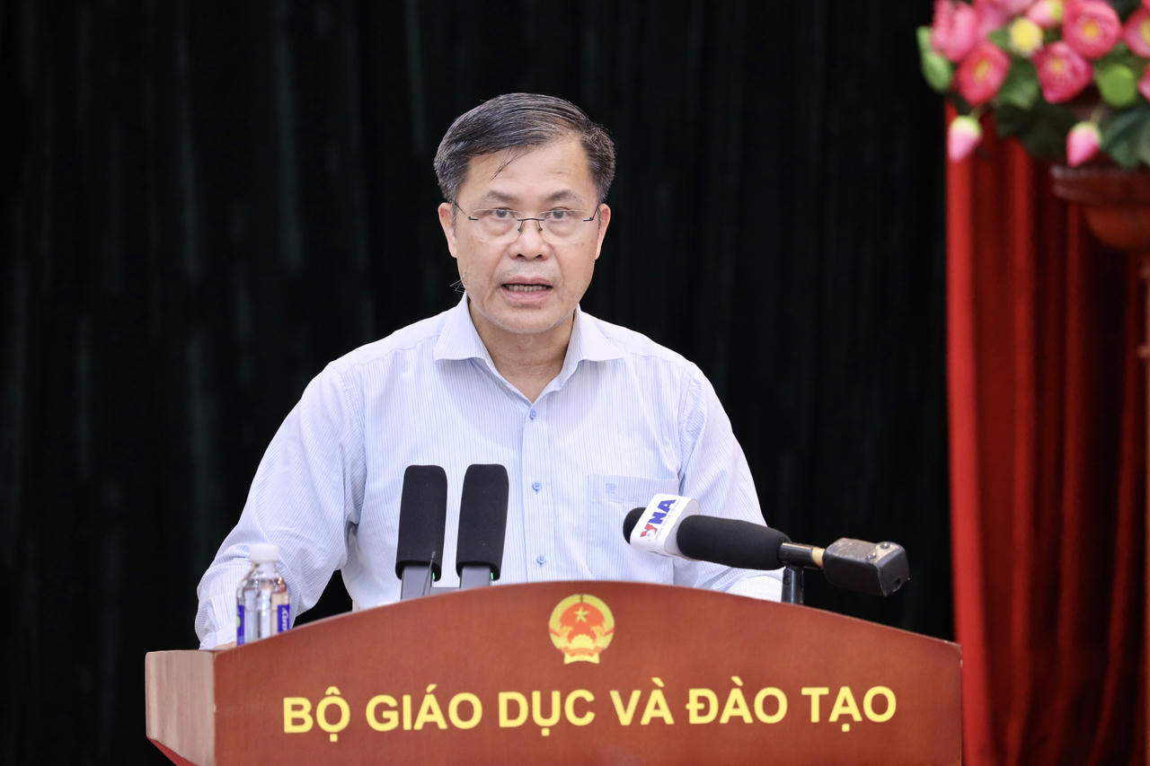&Ocirc;ng L&ecirc; Mỹ Phong &ndash; Ph&oacute; Cục trưởng phụ tr&aacute;ch Cục Quản l&yacute; chất lượng (Bộ GD&amp;amp;ĐT) cho biết năm nay c&oacute; 1.223.776 th&iacute; sinh đăng k&yacute; dự thi. (Ảnh: MOET)