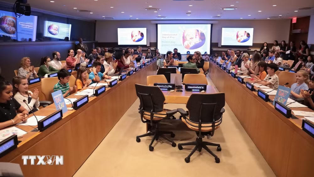 ttxvn-ngay-quoc-te-vui-choi-3.jpg