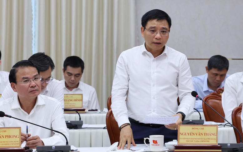 Thủ tướng: Nếu Đồng Nai cam kết đạt kết quả cao hơn, Ch&iacute;nh phủ sẽ ưu ti&ecirc;n bố tr&iacute; nguồn lực ngay trong năm 2027- Ảnh 5.