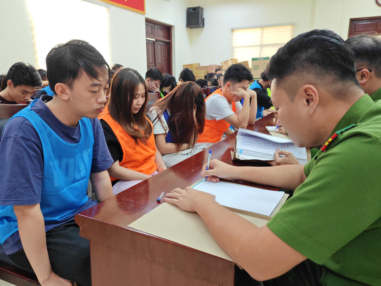 C&aacute;c đối tượng thực tế kh&ocirc;ng b&aacute;n 'kỳ nghỉ' n&agrave;o cho kh&aacute;ch h&agrave;ng.