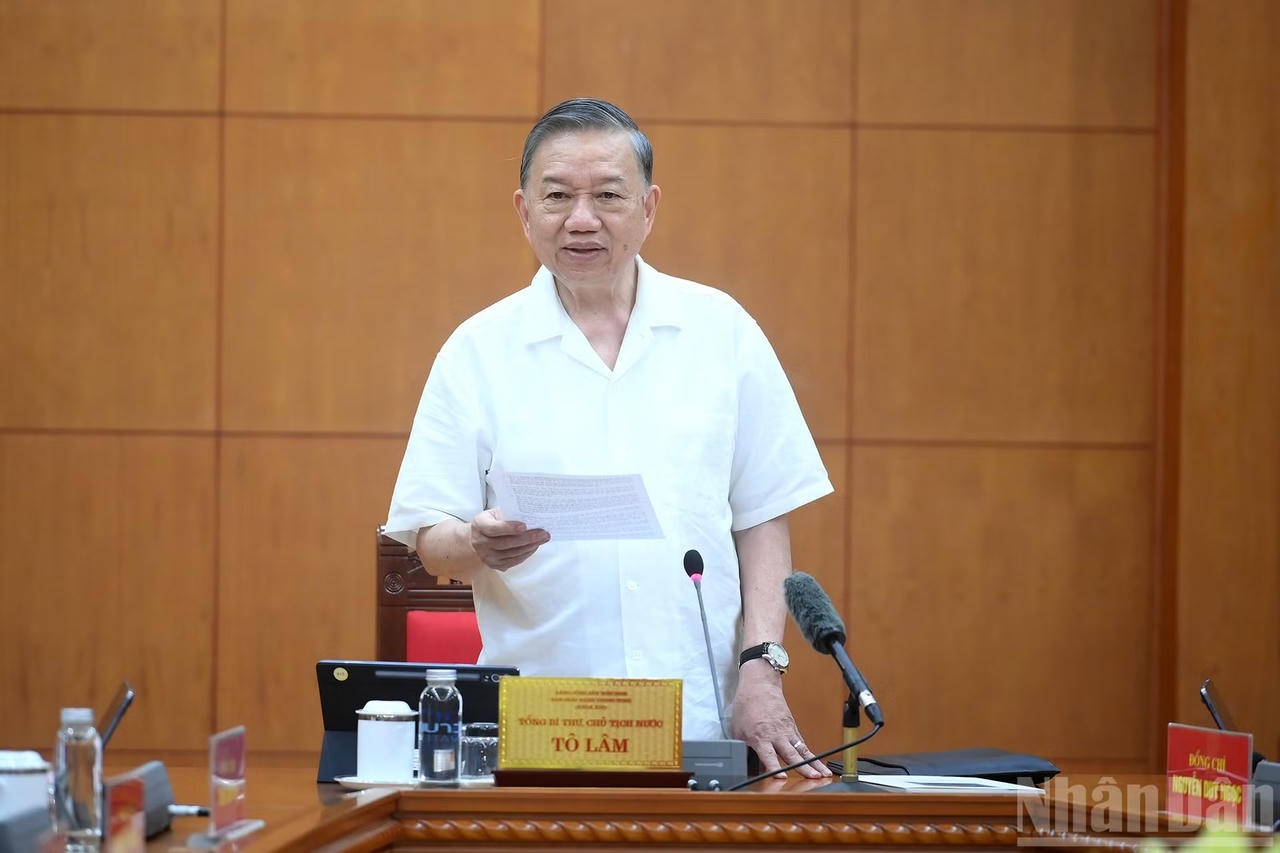 Tổng B&iacute; thư, Chủ tịch nước T&ocirc; L&acirc;m ph&aacute;t biểu tại cuộc l&agrave;m việc. (Ảnh: nhandan.vn)
