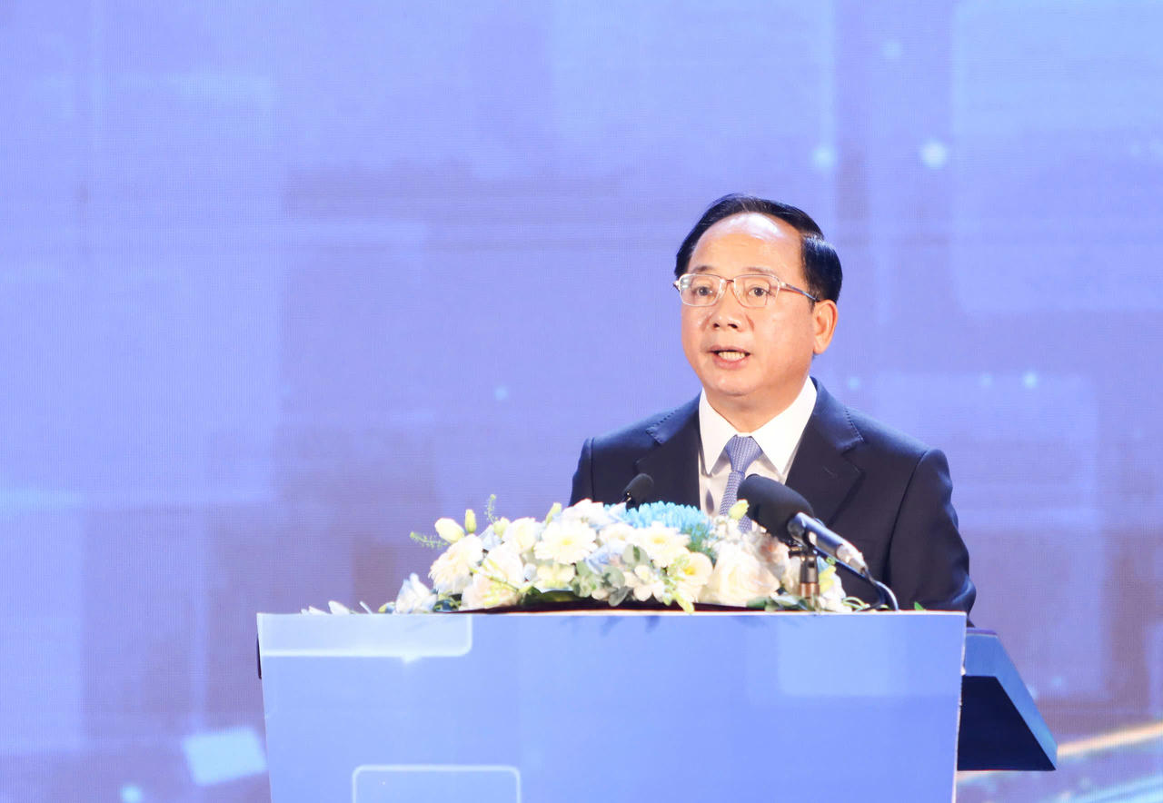 &Ocirc;ng Trịnh Văn Quyết, Uỷ vi&ecirc;n Bộ Ch&iacute;nh trị, B&iacute; thư Trung ương Đảng, Trưởng ban Tuy&ecirc;n gi&aacute;o v&agrave; D&acirc;n vận Trung ương ph&aacute;t biểu chỉ đạo tại buổi lễ