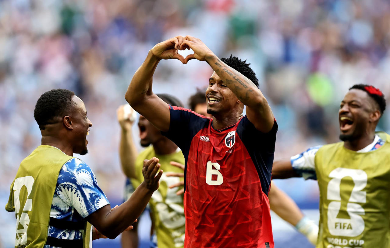 Lối chơi của Cabo Verde đ&atilde; khiến Uruguay bất lực v&agrave; đ&agrave;nh chia điểm. (Ảnh FIFA)