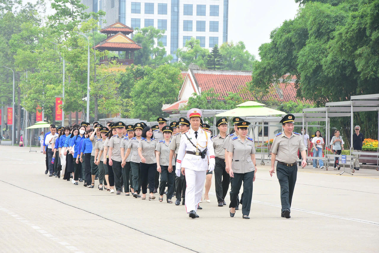 Đảng ủy Cục Quản l&yacute; Thi h&agrave;nh &aacute;n d&acirc;n sự: Điểm tựa giữ vững c&ocirc;ng l&yacute;, tinh gọn bộ m&aacute;y v&agrave; kiến tạo số