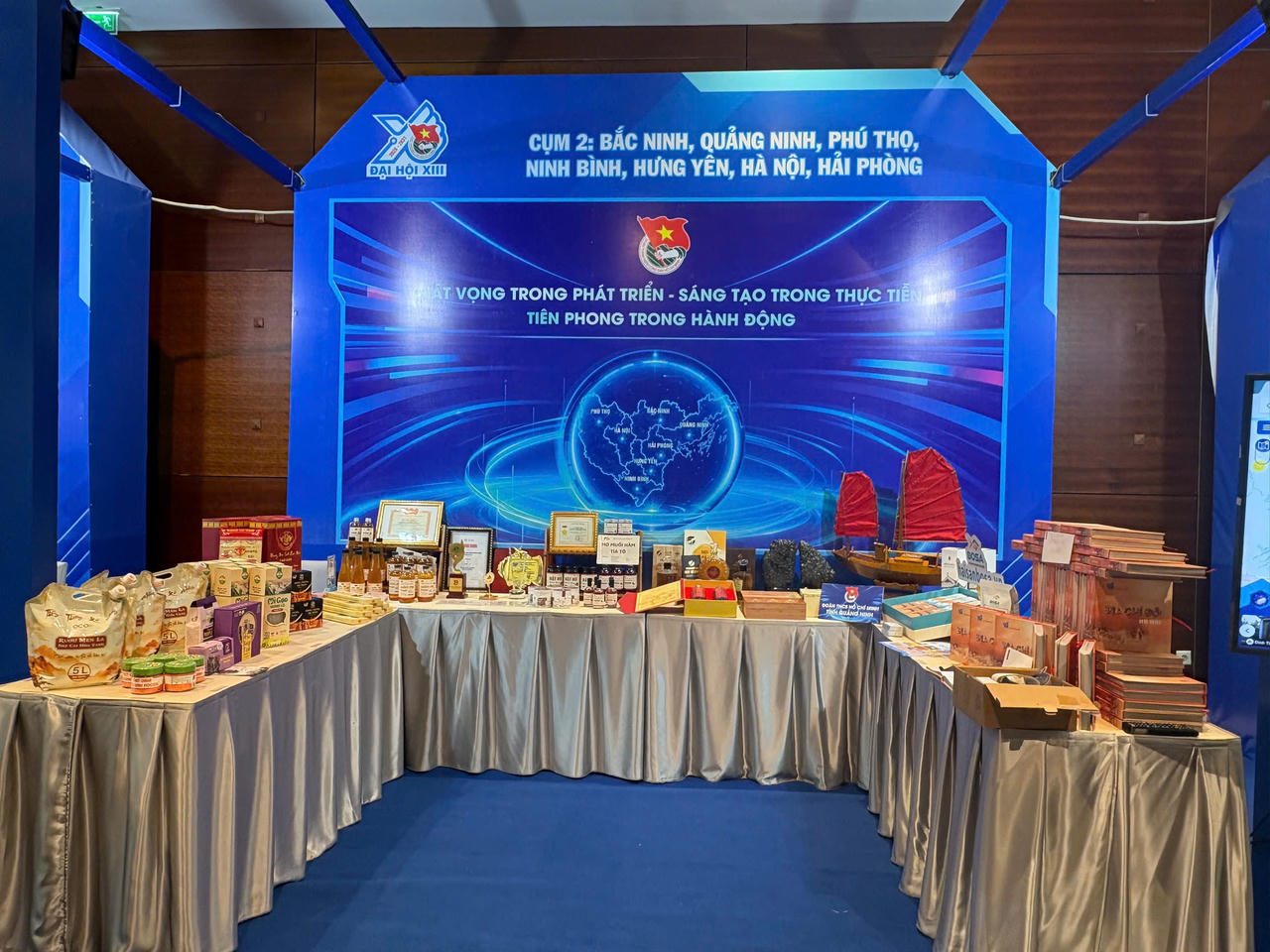 Một số gian h&agrave;ng của Triển l&atilde;m