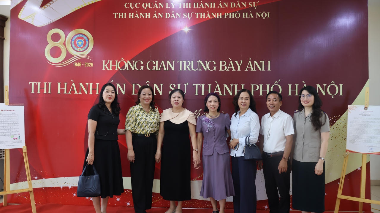 Thi hành án dân sự thành phố Hà Nội gặp mặt các thế hệ nguyên cán bộ lãnh đạo qua các thời kỳ