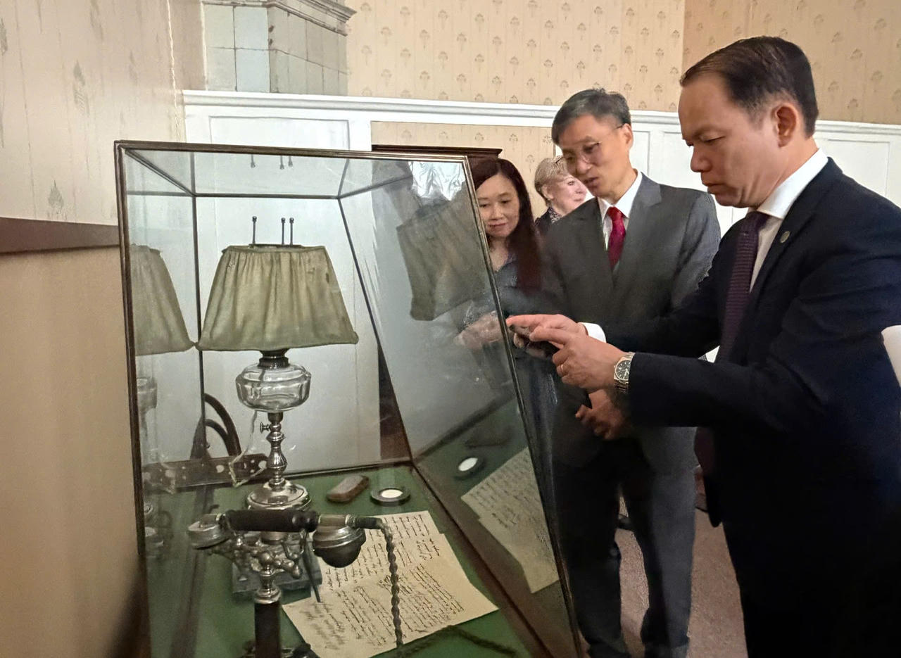 Tăng cường quan hệ hợp tác giữa Bộ Tư pháp Việt Nam và Ủy ban Đối ngoại Saint Petersburg, Liên bang Nga