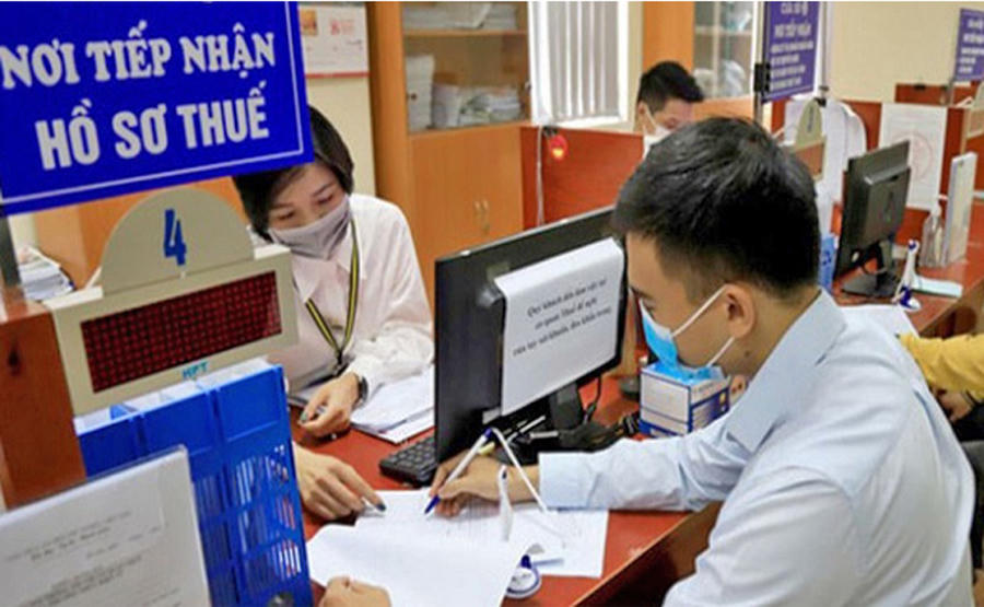H&agrave;nh vi trốn thuế v&agrave; sử dụng h&oacute;a đơn kh&ocirc;ng hợp ph&aacute;p c&oacute; thể dẫn đến những chế t&agrave;i xử phạt nghi&ecirc;m khắc, g&acirc;y tổn thất nặng nề về t&agrave;i ch&iacute;nh v&agrave; uy t&iacute;n của doanh nghiệp.