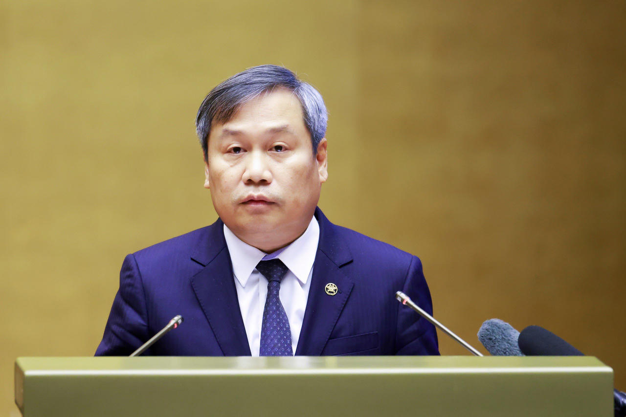 &Ocirc;ng Vũ Đại Thắng, Ủy vi&ecirc;n Trung ương Đảng, Ph&oacute; B&iacute; thư th&agrave;nh ủy, Chủ tịch UBND th&agrave;nh phố H&agrave; Nội, tr&igrave;nh b&agrave;y tham luận tại Hội nghị. Ảnh: PV