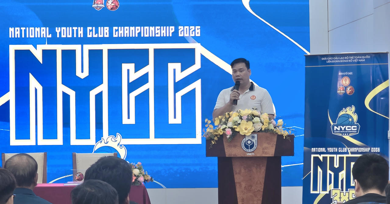 &Ocirc;ng Vũ Văn Trọng - Ph&oacute; Chủ tịch Li&ecirc;n đo&agrave;n, Trưởng Ban tổ chức&nbsp;NYCC 2026 - ph&aacute;t biểu khai mạc trong buổi họp b&aacute;o.
