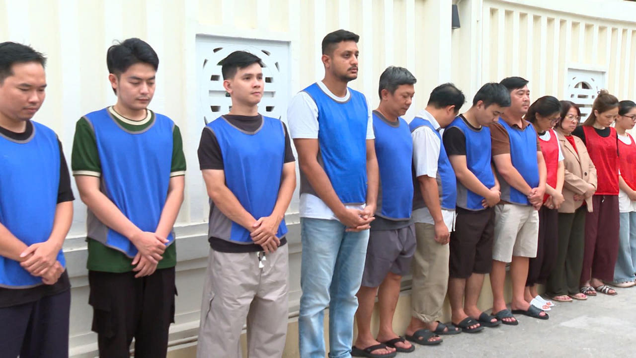 'Lật tẩy' thủ đoạn 'tẩy trắng' kim cương lậu của Giám đốc công ty giám định PNJ-LAP